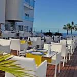Stil Gigantes - Only Adults 4*