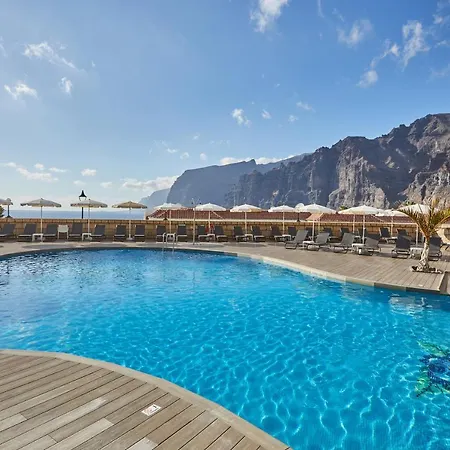 Stil Gigantes - Only Adults 4*