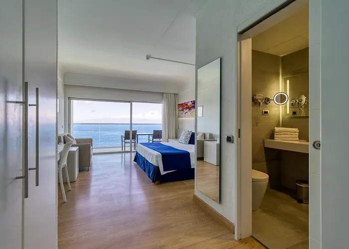 Stil Gigantes - Only Adults Otel 4*