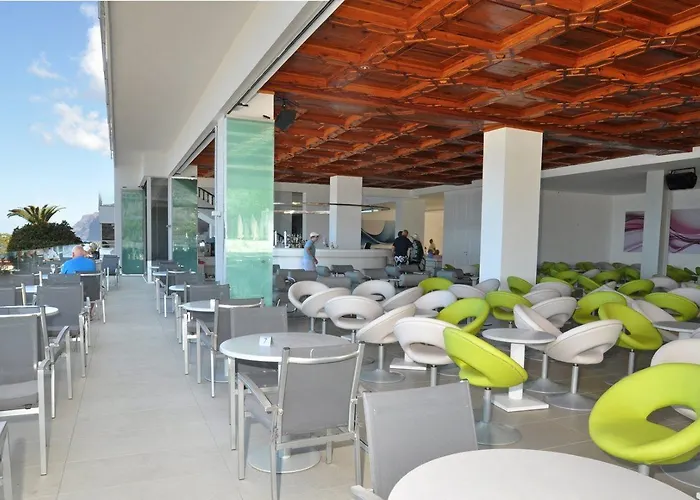 Stil Gigantes - Only Adults Otel 4*