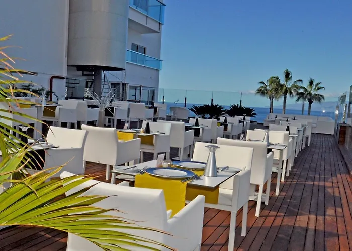 Stil Gigantes - Only Adults 4*